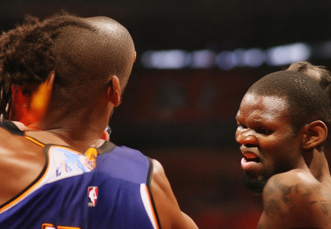 2007年NBA总决赛：太阳“跑轰”对决马刺团队智慧，战术解析与影响(图1)